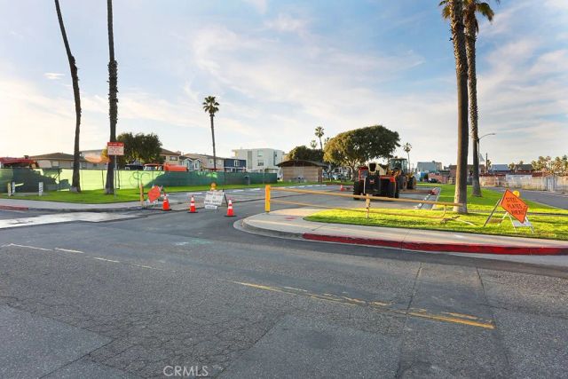 17181 Pacific Coast, Huntington Beach, CA 92649