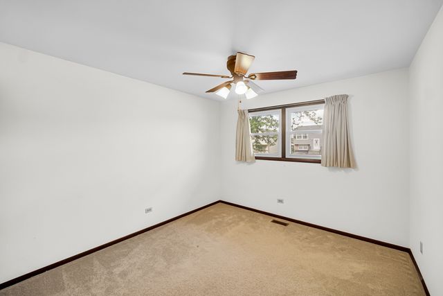 16653 Parliament Avenue, Tinley Park, IL 60477