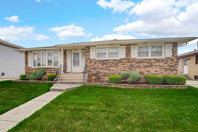 16653 Parliament Avenue, Tinley Park, IL 60477