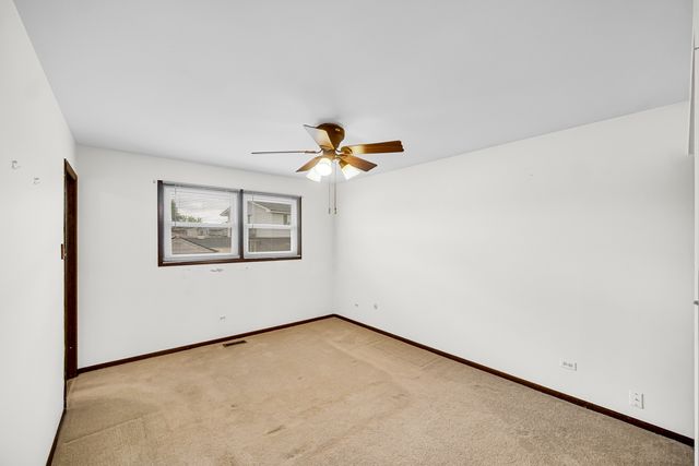 16653 Parliament Avenue, Tinley Park, IL 60477