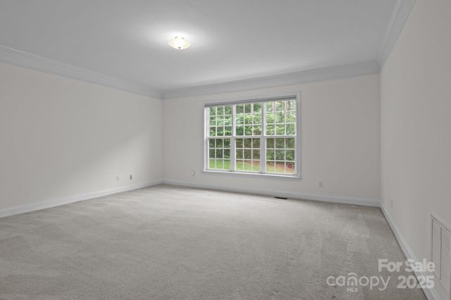 561 Keystone Court NW, Concord, NC 28027