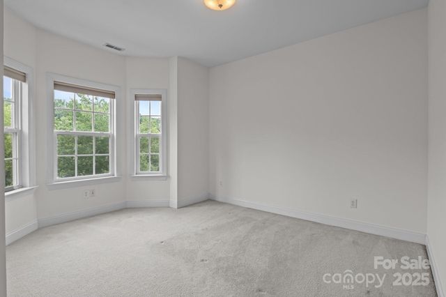 561 Keystone Court NW, Concord, NC 28027