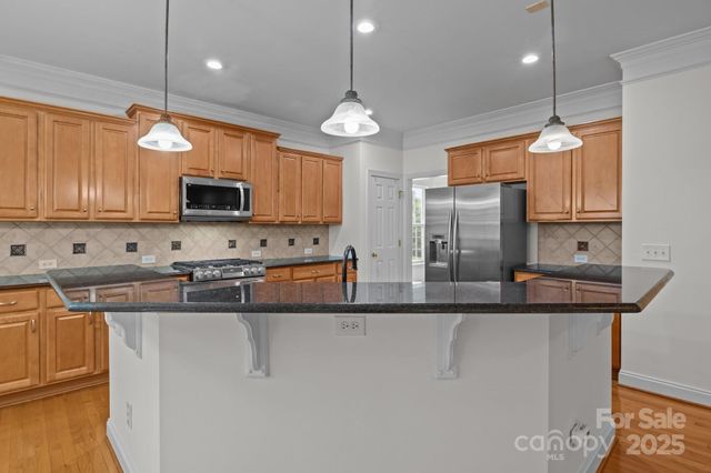 561 Keystone Court NW, Concord, NC 28027