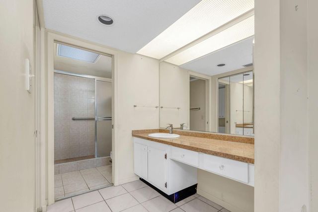 1703 Andros Isle J1, Coconut Creek, FL 33066