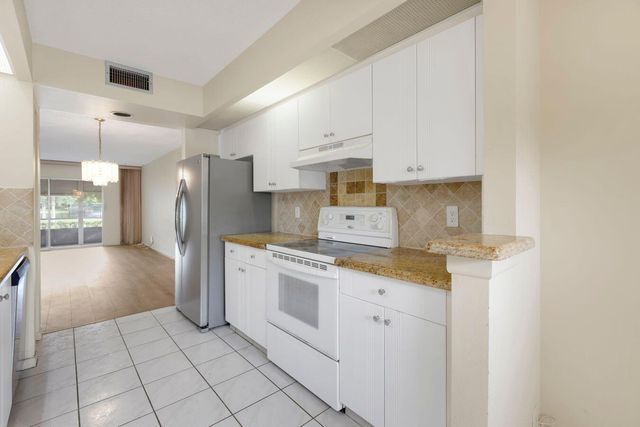 1703 Andros Isle J1, Coconut Creek, FL 33066