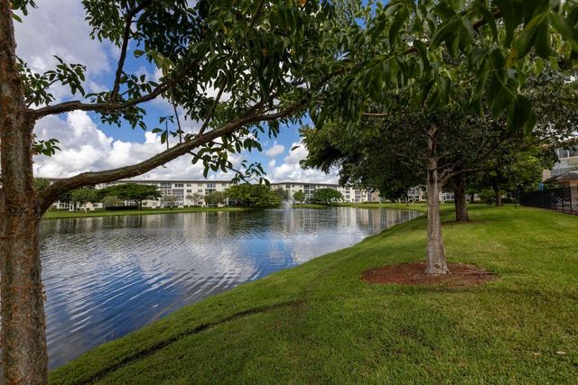 1703 Andros Isle J1, Coconut Creek, FL 33066