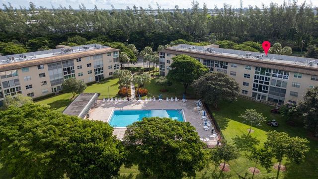 1703 Andros Isle J1, Coconut Creek, FL 33066