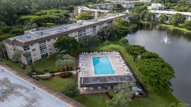 1703 Andros Isle J1, Coconut Creek, FL 33066