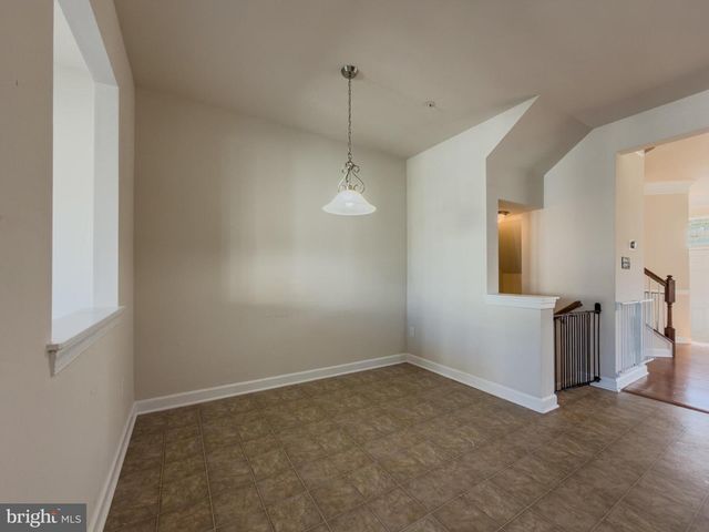 2054 SPRING RUN CIR, Frederick, MD 21702