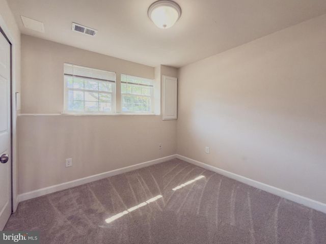 2054 SPRING RUN CIR, Frederick, MD 21702