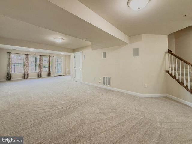 2054 SPRING RUN CIR, Frederick, MD 21702