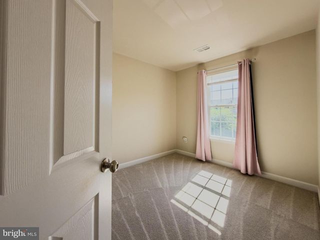 2054 SPRING RUN CIR, Frederick, MD 21702