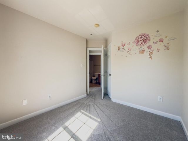 2054 SPRING RUN CIR, Frederick, MD 21702