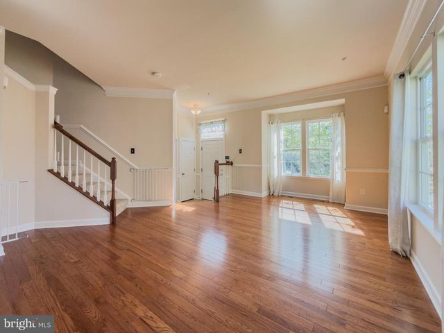 2054 SPRING RUN CIR, Frederick, MD 21702