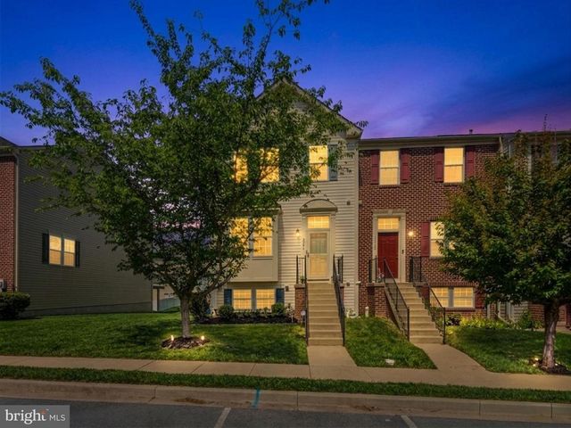 2054 SPRING RUN CIR, Frederick, MD 21702