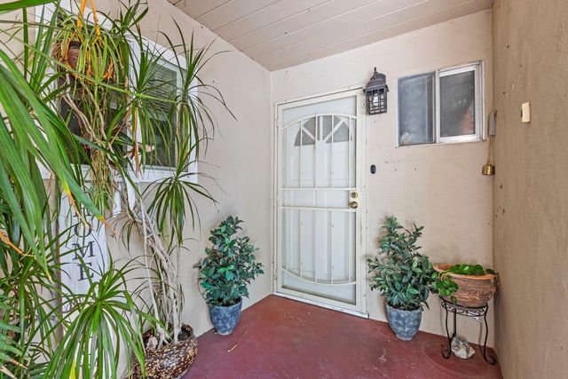 1705 Scott Ave, Modesto, CA 95350