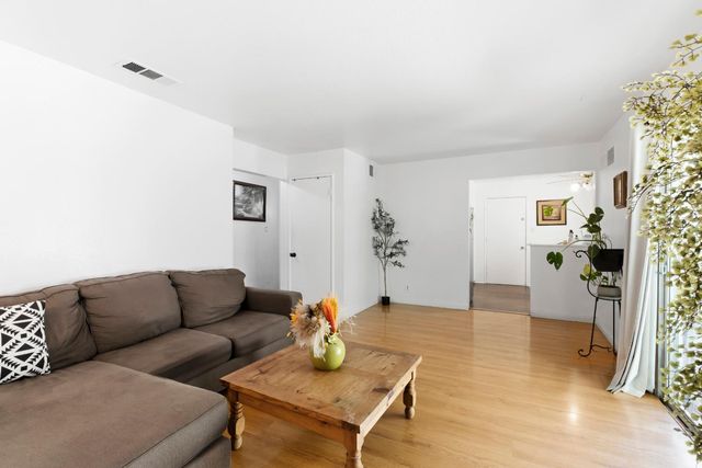 1705 Scott Ave, Modesto, CA 95350