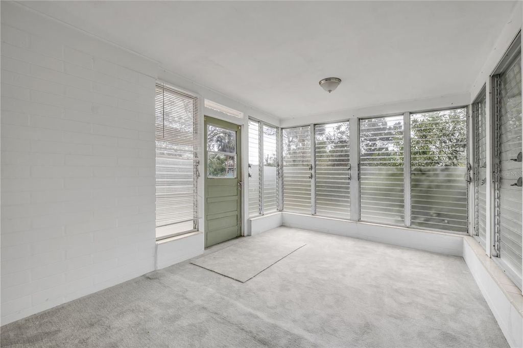 Image 20 of property listing at 256 MORNINGSIDE AVENUE, Daytona Beach, FL 32118