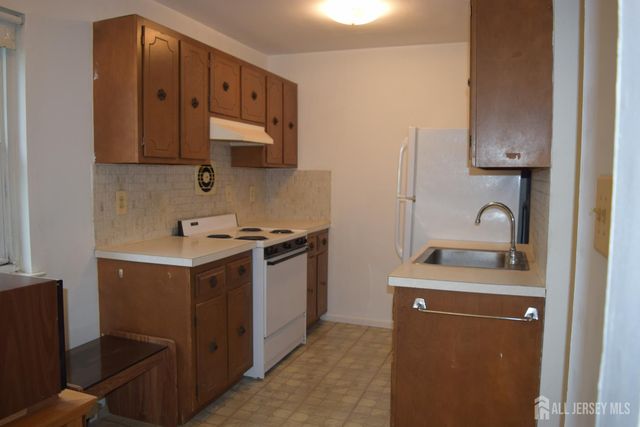 138 The Orchards C, East Windsor, NJ 08512