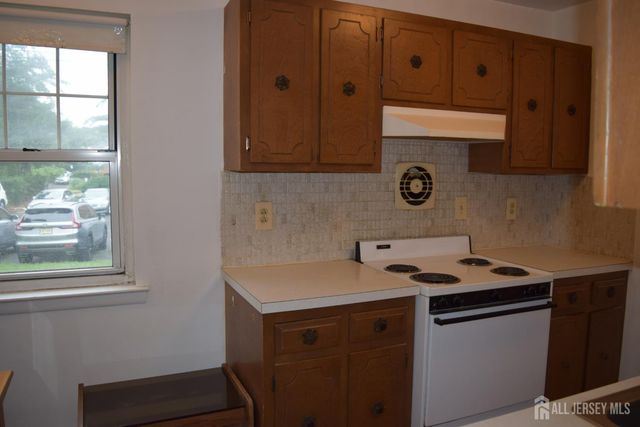 138 The Orchards C, East Windsor, NJ 08512