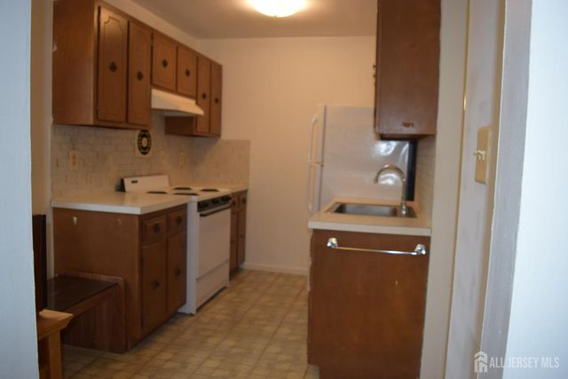 138 The Orchards C, East Windsor, NJ 08512