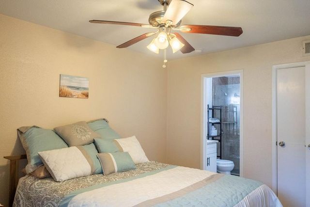 13151 Walden Road, Montgomery, TX 77356