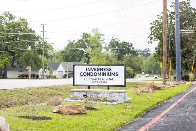 13151 Walden Road, Montgomery, TX 77356