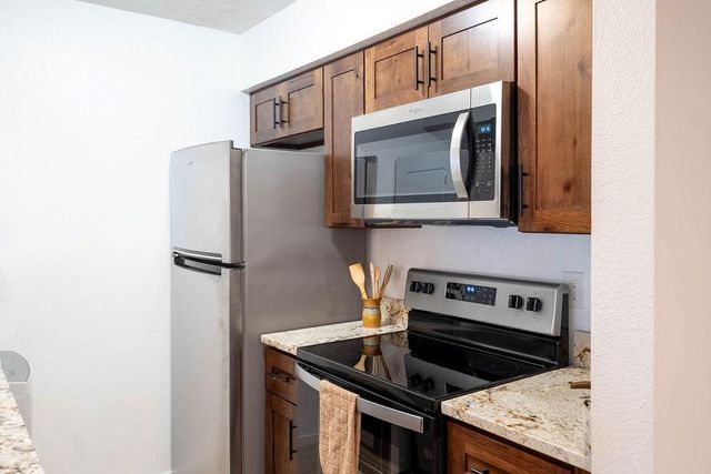 13151 Walden Road, Montgomery, TX 77356