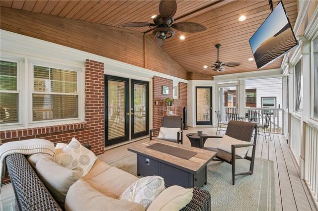 2167 Fairway Circle NE, Atlanta, GA 30319