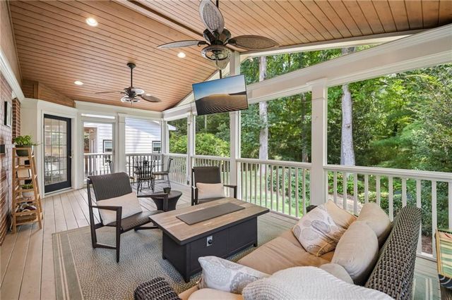 2167 Fairway Circle NE, Atlanta, GA 30319