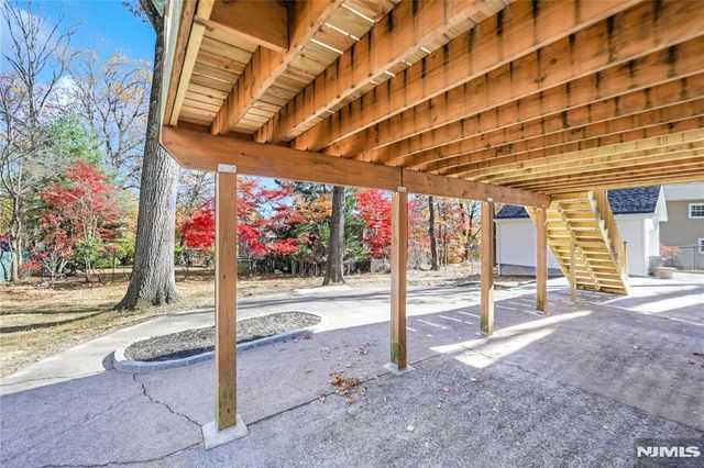 70 Kinderkamack Road, Woodcliff Lake, NJ 07677