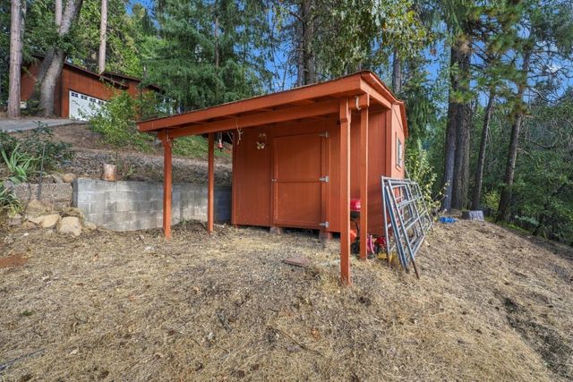 6940 Pony Express, Pollock Pines, CA 95726