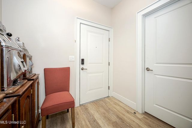 2501 Bienville Boulevard, 417, Ocean Springs, MS 39564