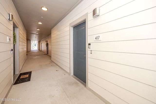 2501 Bienville Boulevard, 417, Ocean Springs, MS 39564