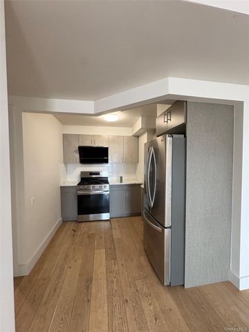 131-19 Fowler Avenue 7C, Flushing, NY 11355