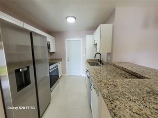 1533 NE 1st Ave 1, Fort Lauderdale, FL 33304