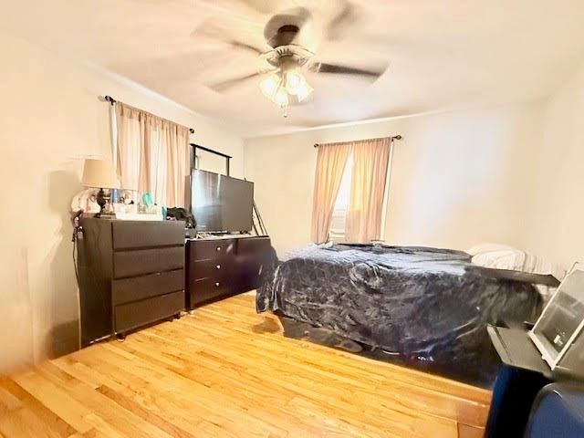 51 Roosevelt St, Seekonk, MA 02771