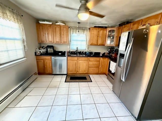 51 Roosevelt St, Seekonk, MA 02771