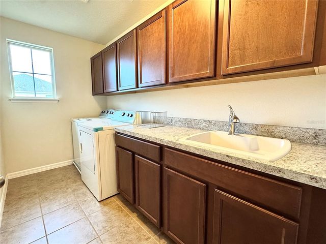 11903 CAVE RUN AVENUE, Windermere, FL 34786