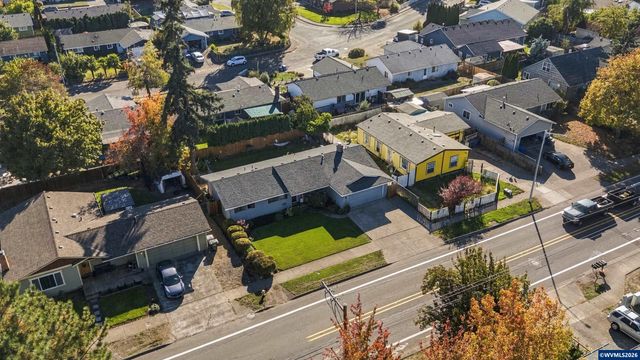 4722 Swegle Rd NE, Salem, OR 97301