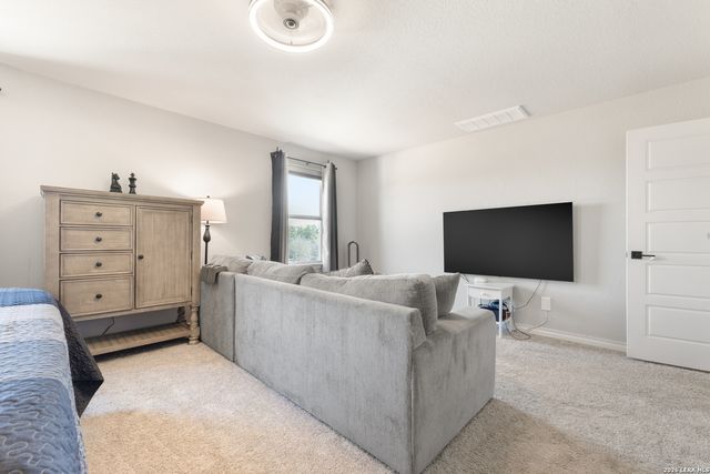 229 Jereth Crossing, Castroville, TX 78009