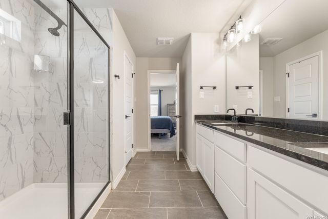 229 Jereth Crossing, Castroville, TX 78009