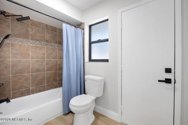 7 BIRD LAND Place, Palm Coast, FL 32137