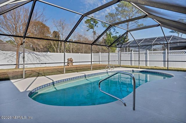 7 BIRD LAND Place, Palm Coast, FL 32137