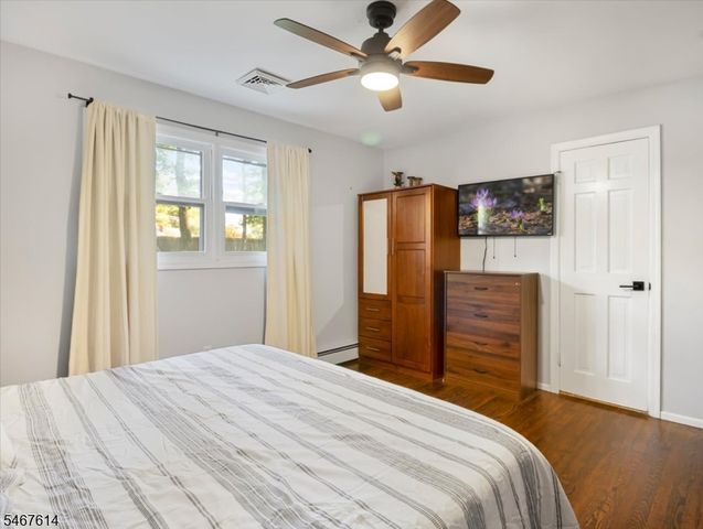 11 Cherokee Ave, Rockaway Twp., NJ 07866