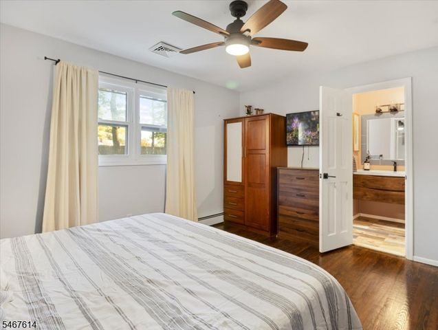 11 Cherokee Ave, Rockaway Twp., NJ 07866