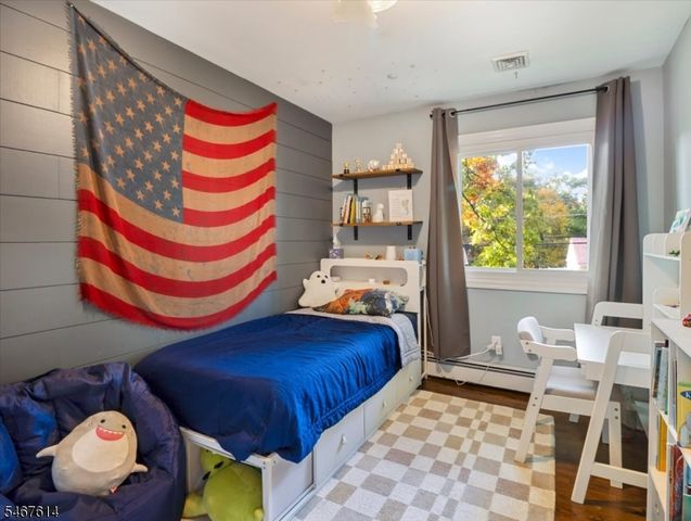 11 Cherokee Ave, Rockaway Twp., NJ 07866