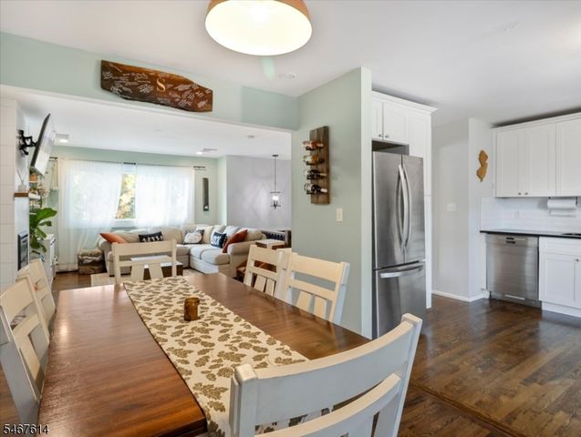 11 Cherokee Ave, Rockaway Twp., NJ 07866