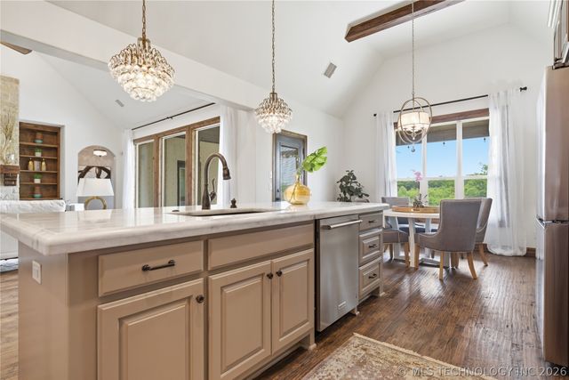 12467 S 105th East Avenue, Bixby, OK 74008