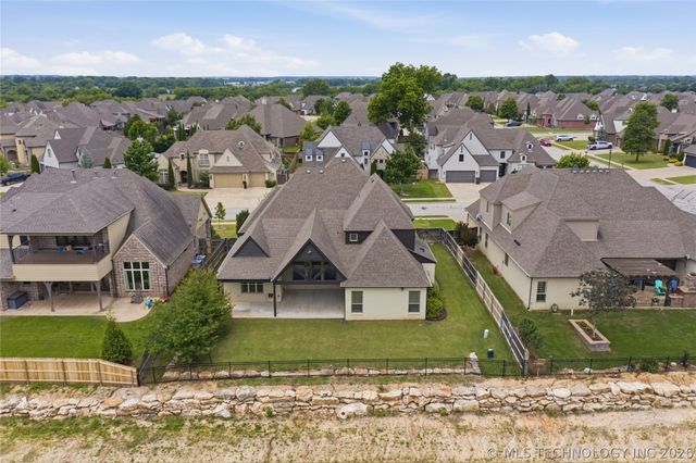 12467 S 105th East Avenue, Bixby, OK 74008
